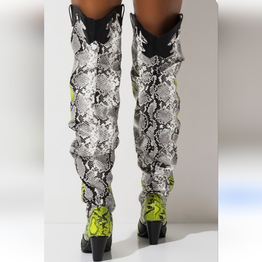 CAPE ROBBIN HILDA BLACK SNAKE POWER TRIP KNEE HIGH WESTERN CHUNKY HEEL BOOT